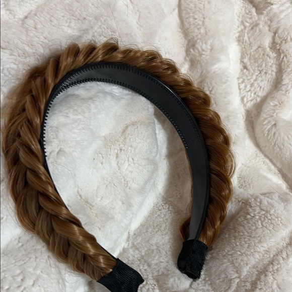Elegant Brown Braided Headband - Picture 3 of 7